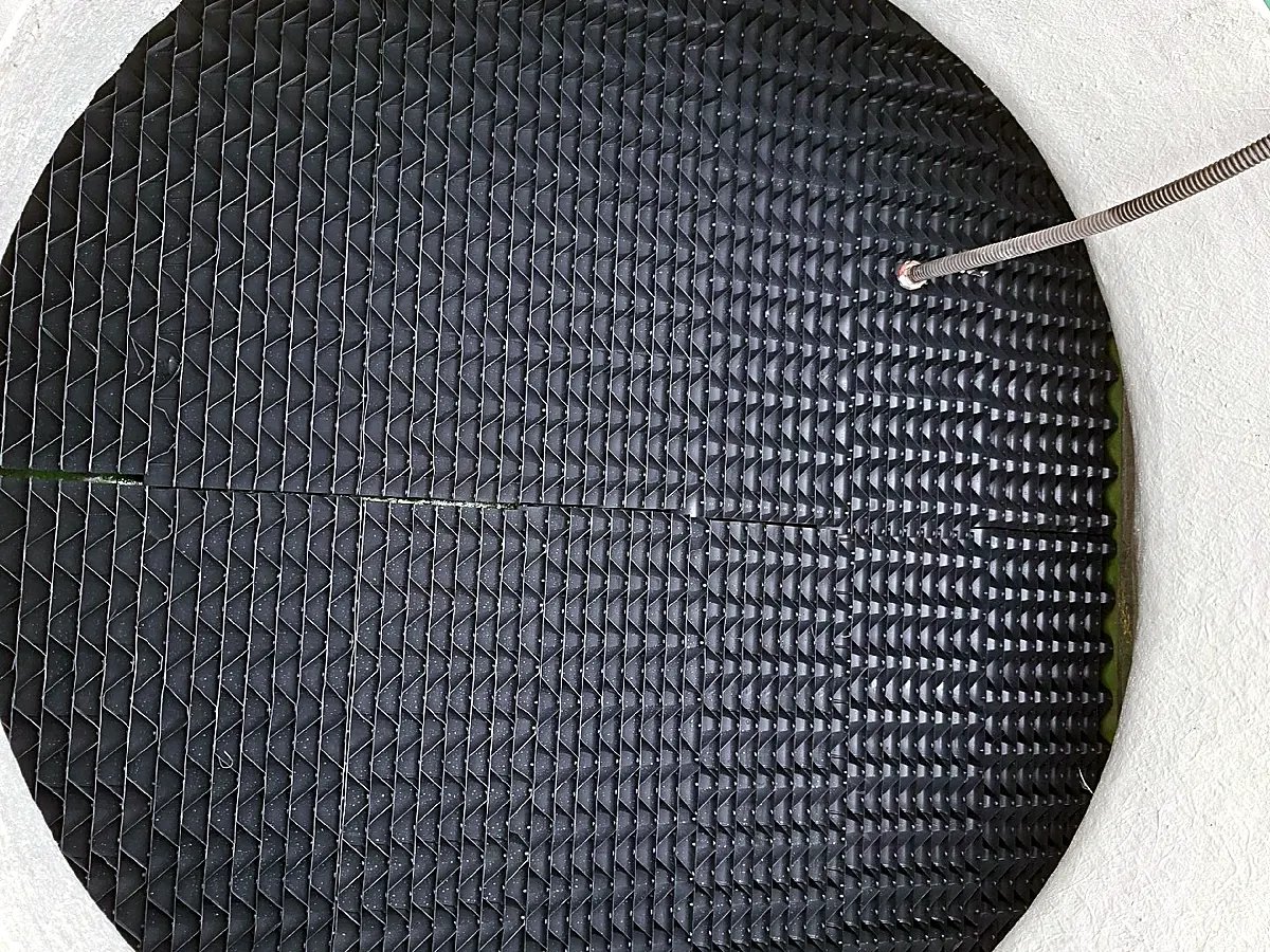 Eliminadores de gota nuevos, vistos desde el cilindro del ventilador